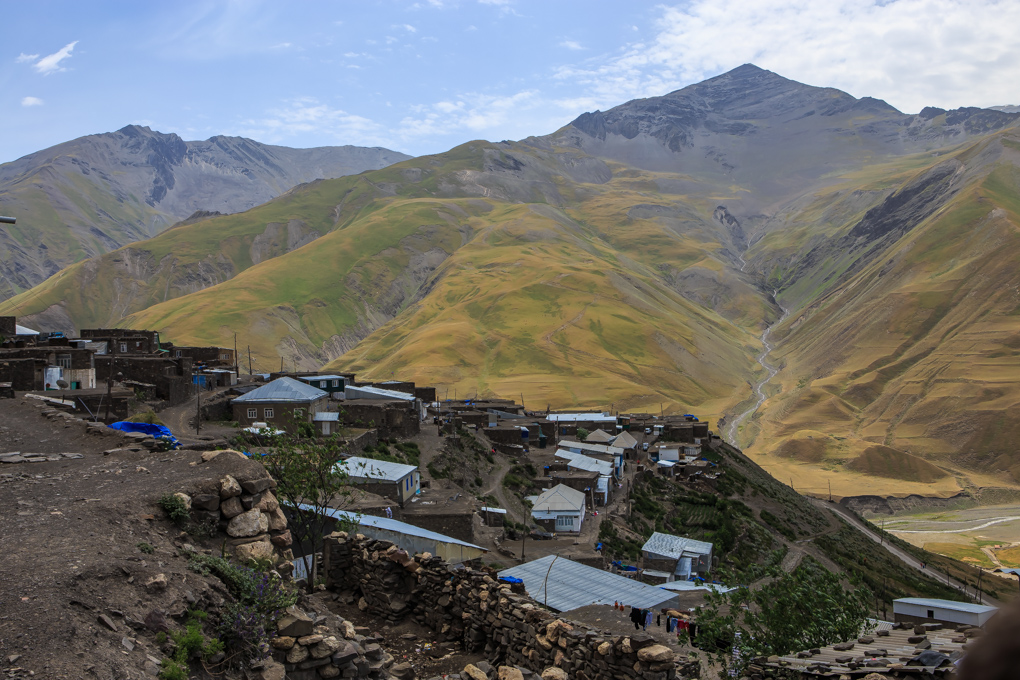 Xinaliq